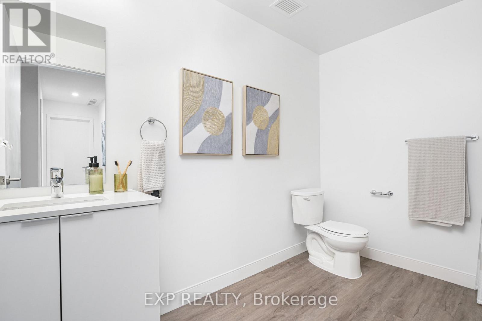 Bathroom - Th2 - 100 Manett Crescent, Brampton, ON