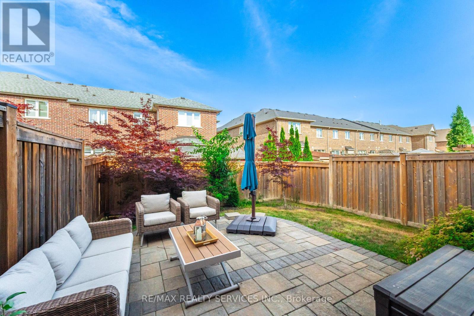 15 Vinewood Road, Caledon, ON - Outdoor With Deck Patio Veranda