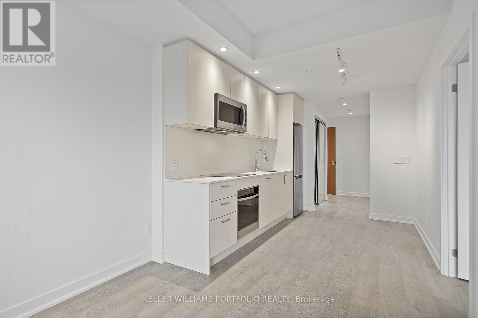 2103 - 1928 Lake Shore Boulevard W, Toronto, ON - Indoor