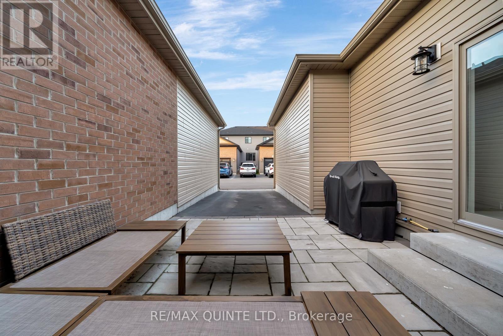 63 Athabaska Drive, Belleville (Belleville Ward), ON - Outdoor With Exterior