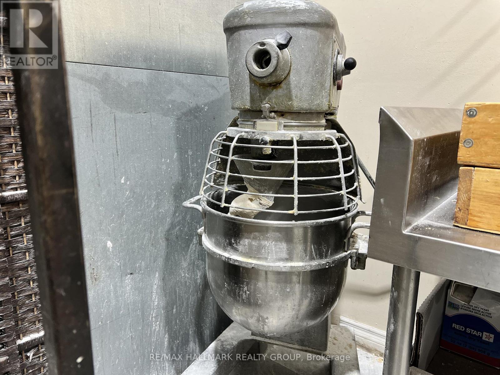 10 - 462 Hazeldean Road, Ottawa, ON