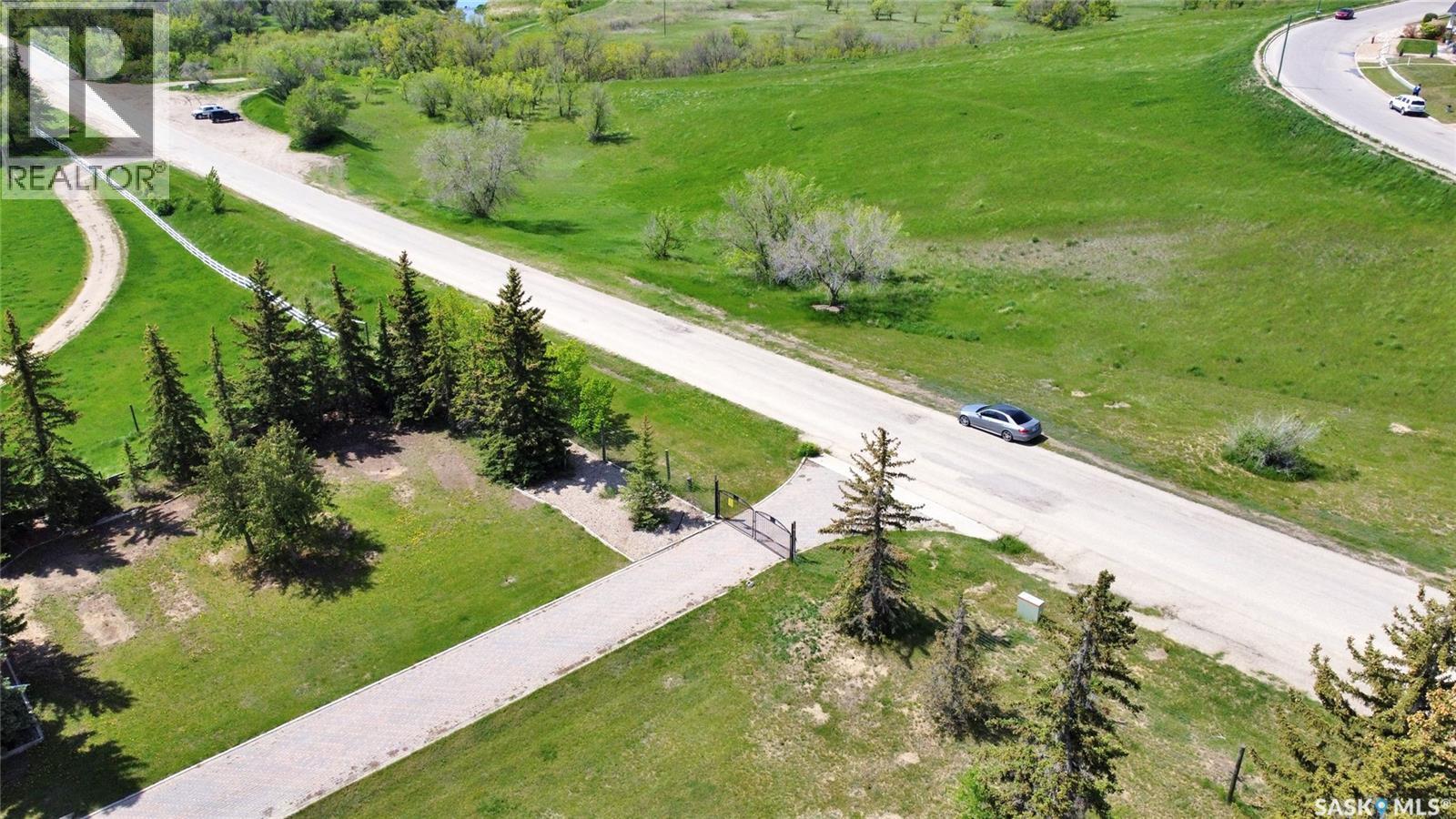1055 7Th Avenue Sw, Moose Jaw, SK - Outdoor With View