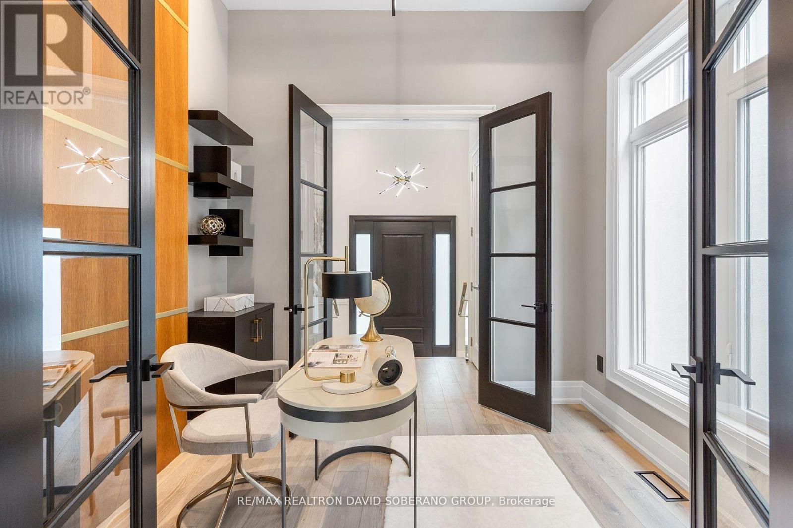 106 Allingham Gardens, Toronto, ON - Indoor Photo Showing Dining Room