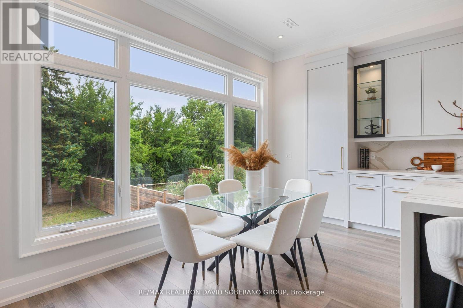 106 Allingham Gardens, Toronto, ON - Indoor Photo Showing Dining Room