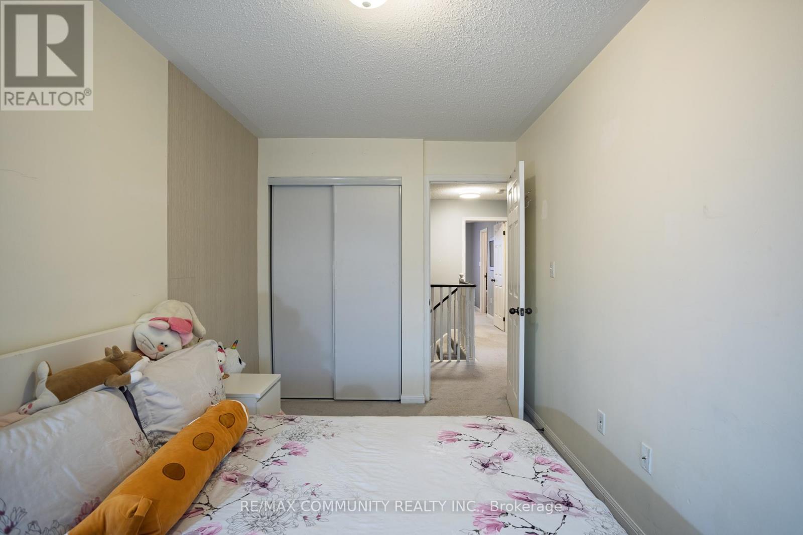 56 Farmstead Drive, Clarington, ON - Indoor Photo Showing Bedroom