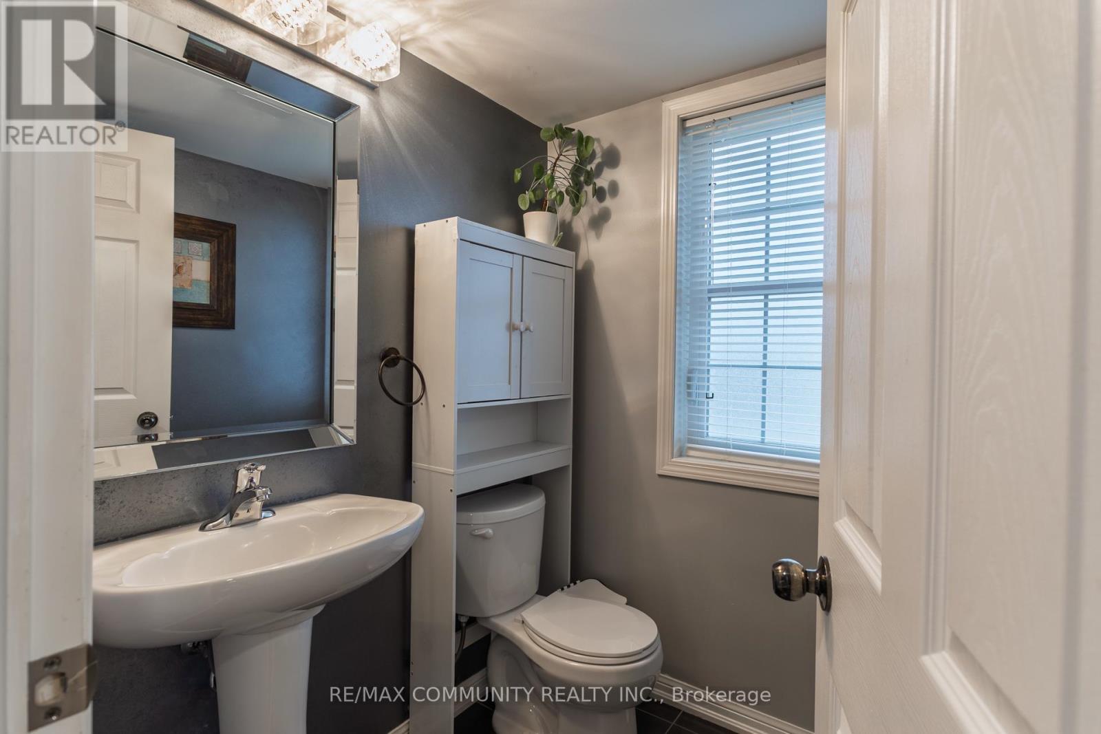 56 Farmstead Drive, Clarington, ON - Indoor Photo Showing Bathroom