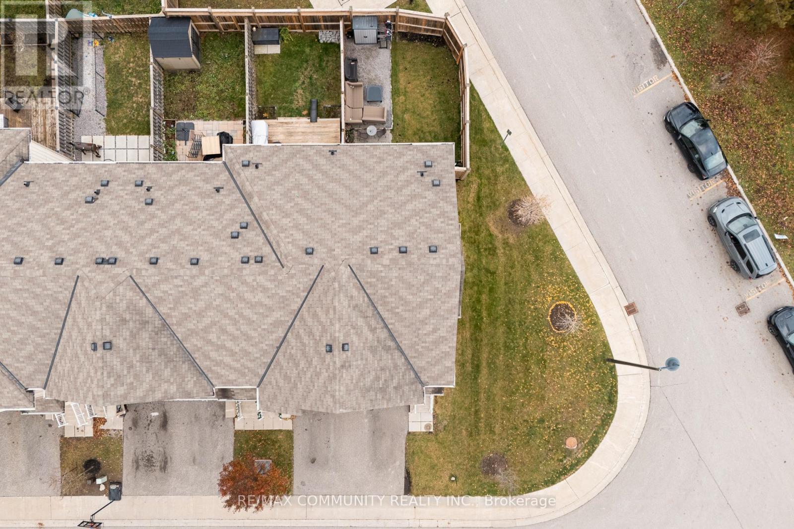 56 Farmstead Drive, Clarington, ON - Outdoor