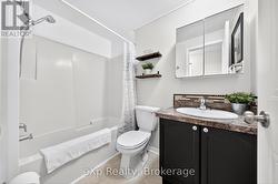 Second Floor Main Bath 4pc -