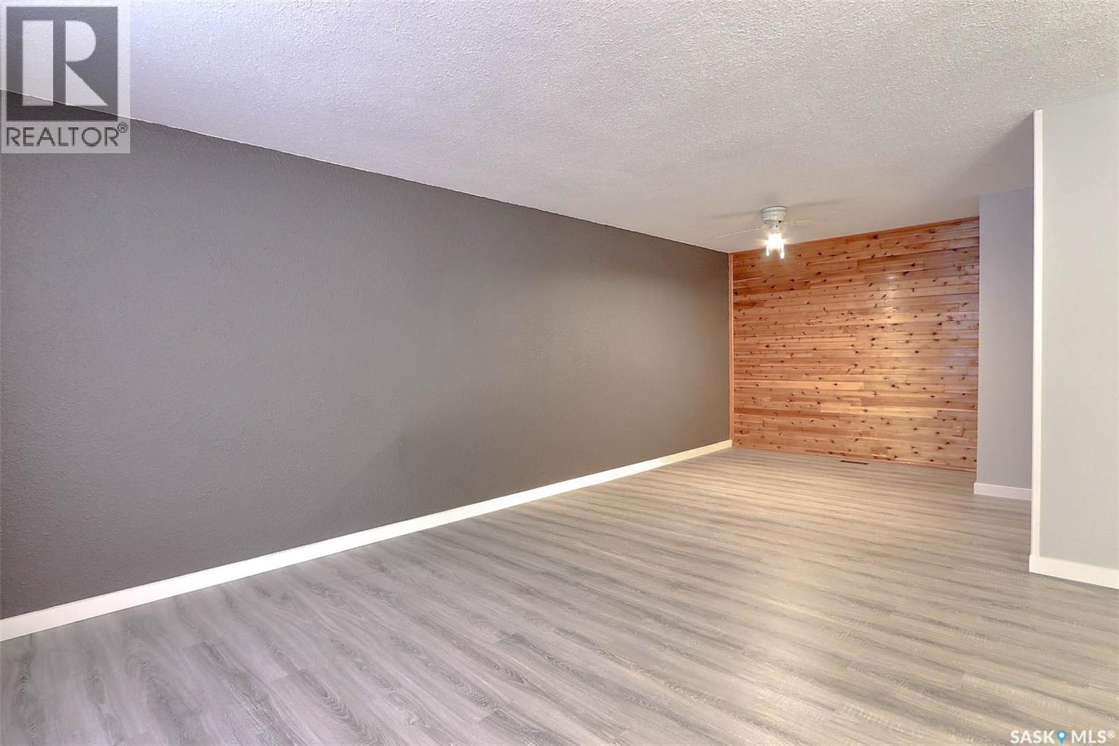 199 Macdowall Crescent, Prince Albert, SK - Indoor Photo Showing Other Room