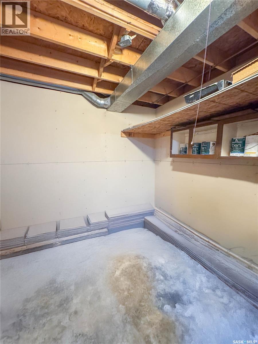 199 Macdowall Crescent, Prince Albert, SK - Indoor Photo Showing Basement
