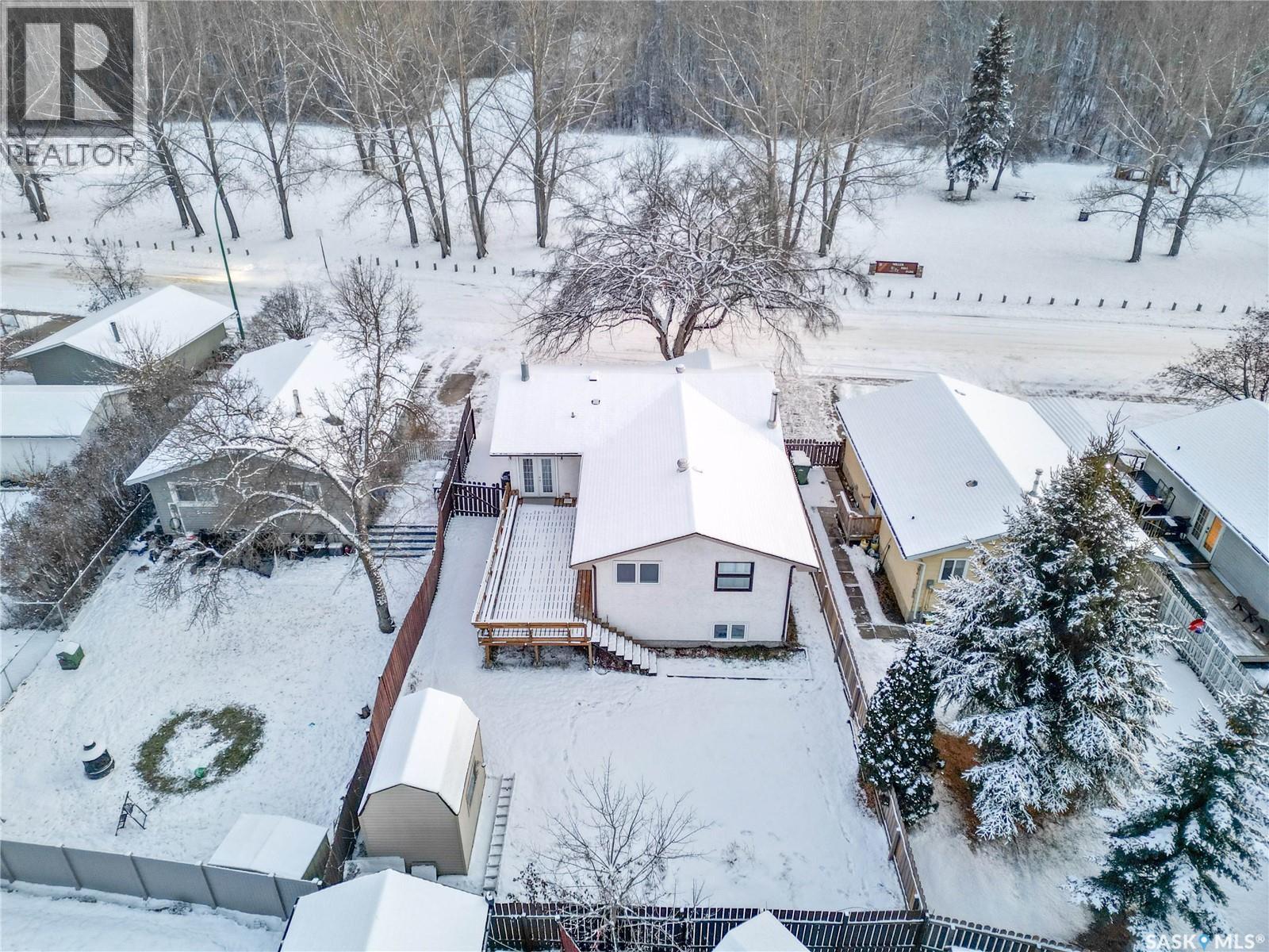 199 Macdowall Crescent, Prince Albert, SK - Outdoor