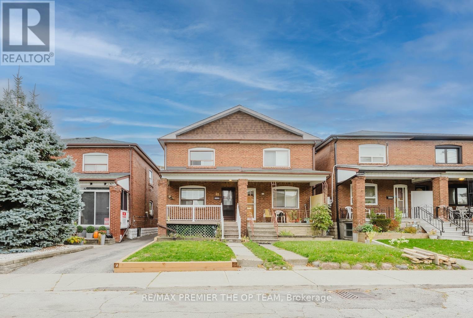 18 Greyton Crescent, Toronto, ON - Outdoor With Deck Patio Veranda With Facade