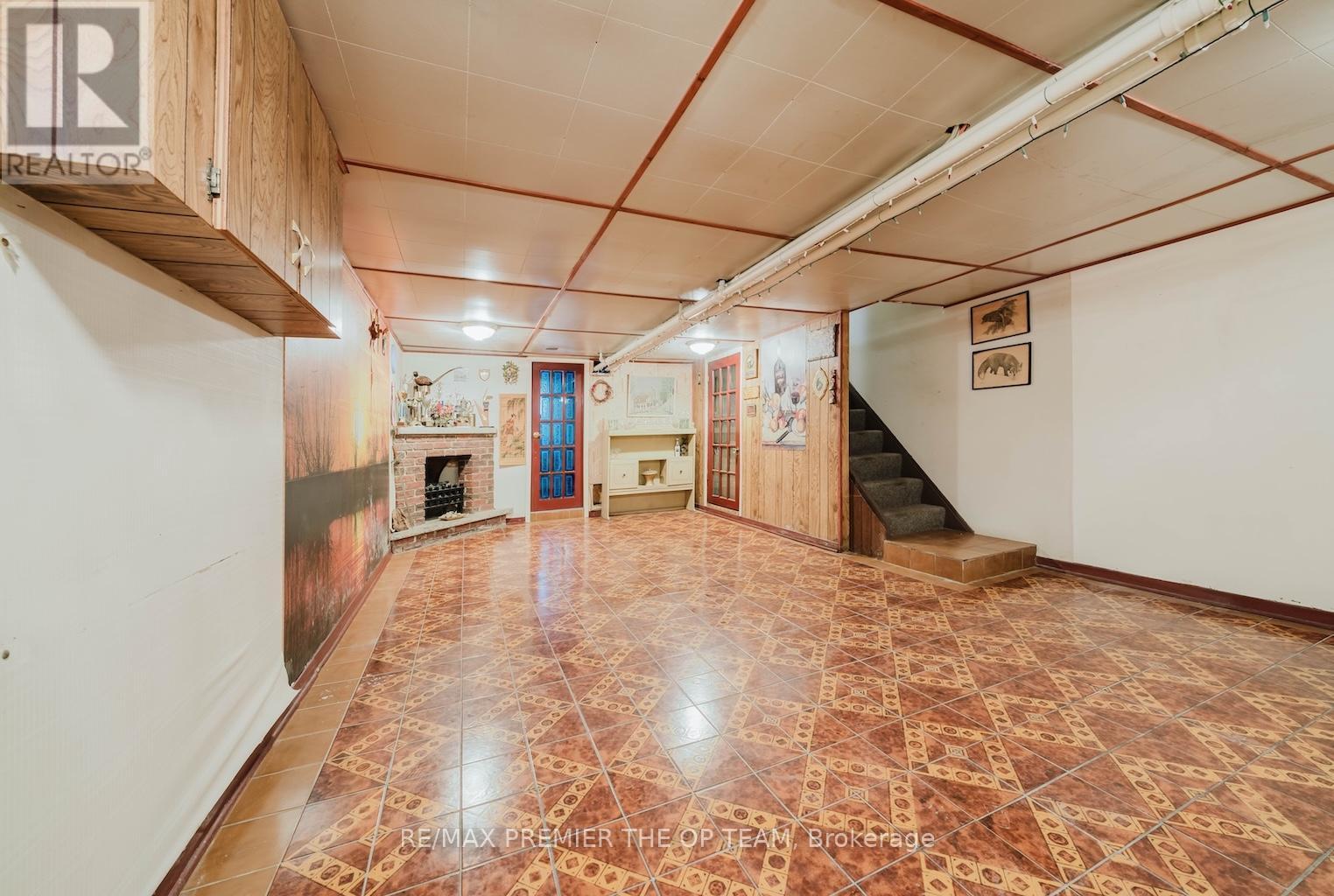 18 Greyton Crescent, Toronto, ON - Indoor