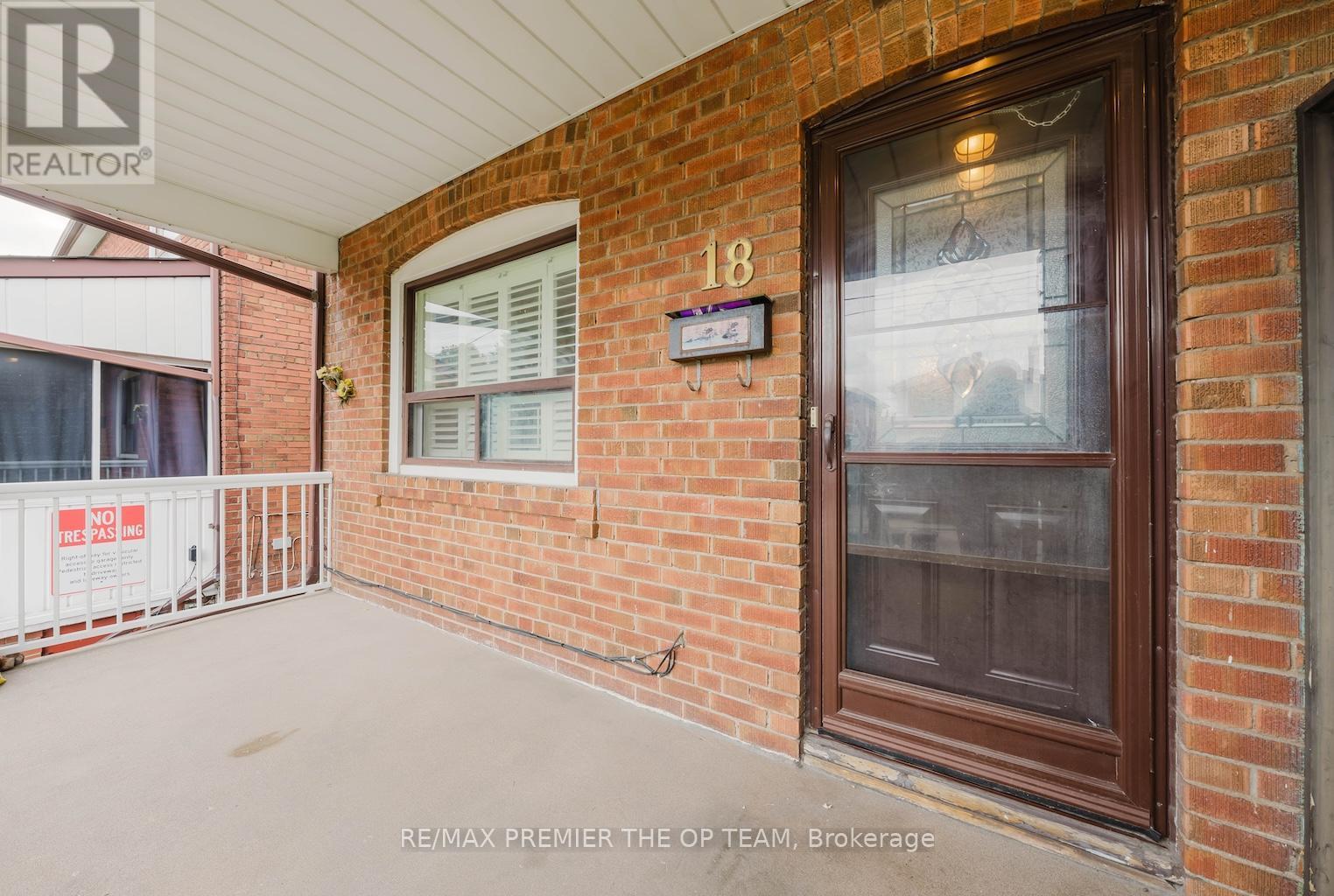 18 Greyton Crescent, Toronto, ON - Outdoor With Exterior