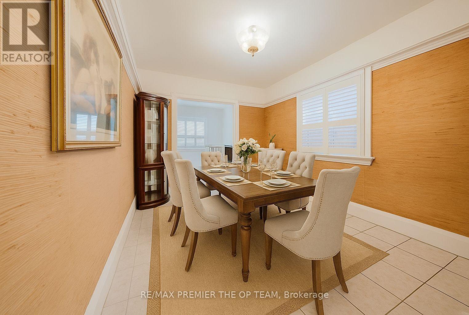 18 Greyton Crescent, Toronto, ON - Indoor Photo Showing Dining Room
