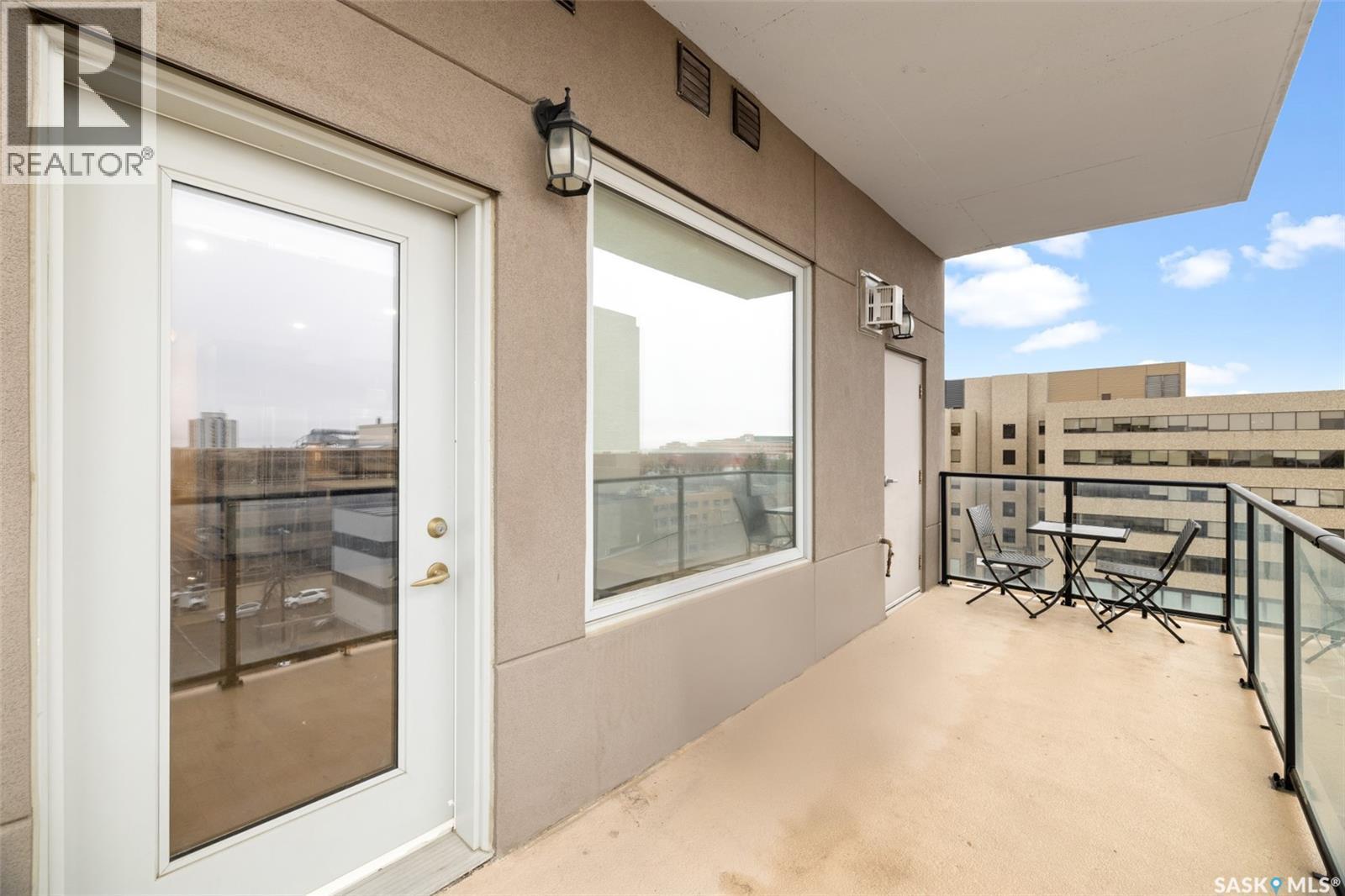 607 2055 Rose Street, Regina, SK - Outdoor With Balcony With Exterior