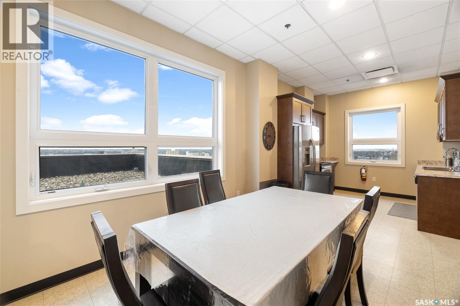 607 2055 Rose Street, Regina, SK - Indoor