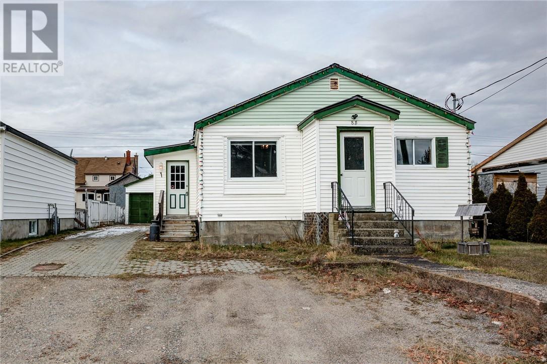 85 Elm Crescent, Levack, ON - Outdoor