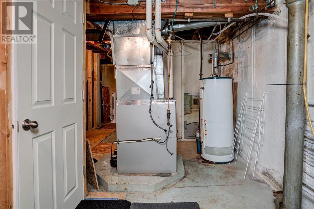 85 Elm Crescent, Levack, ON - Indoor Photo Showing Basement