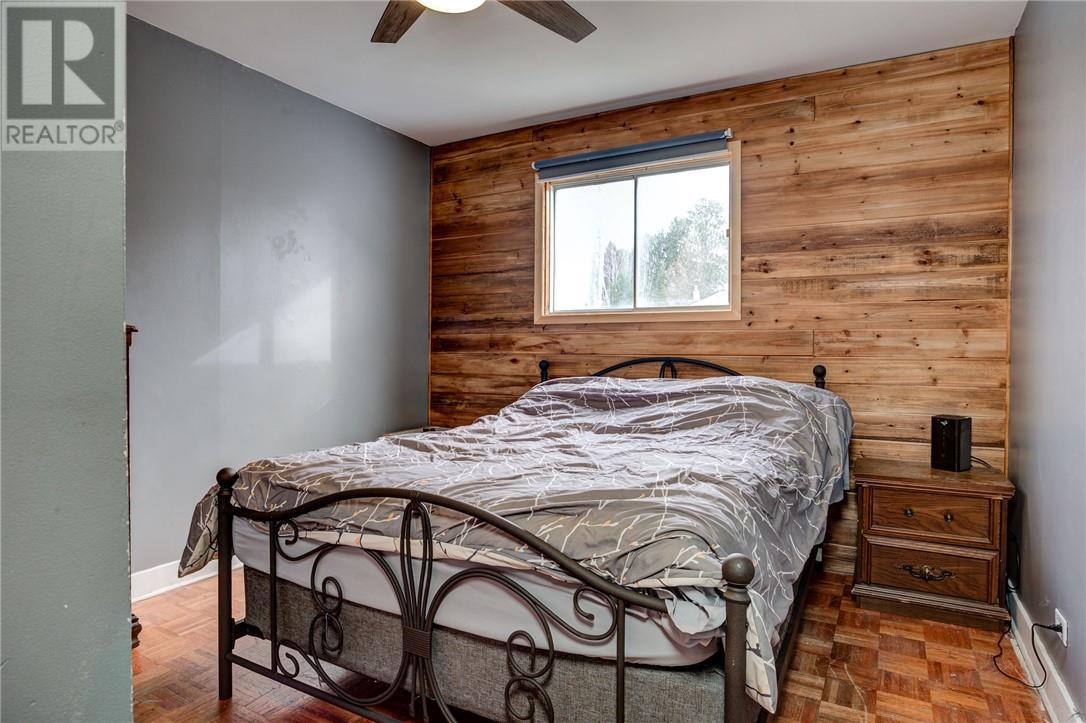 85 Elm Crescent, Levack, ON - Indoor Photo Showing Bedroom