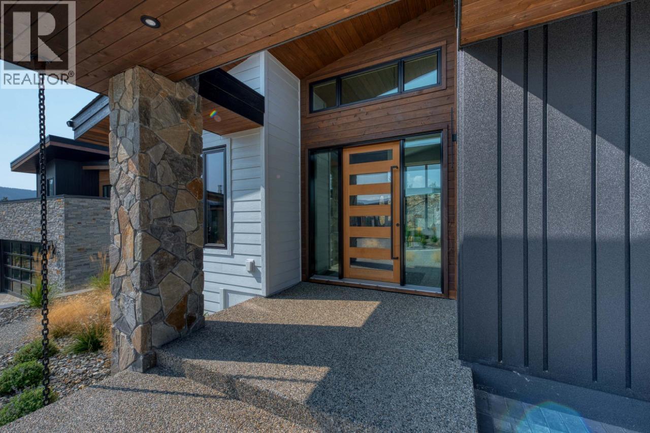 188 Wildsong Crescent, Vernon, BC - Outdoor With Exterior