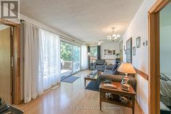 Spacious living room -