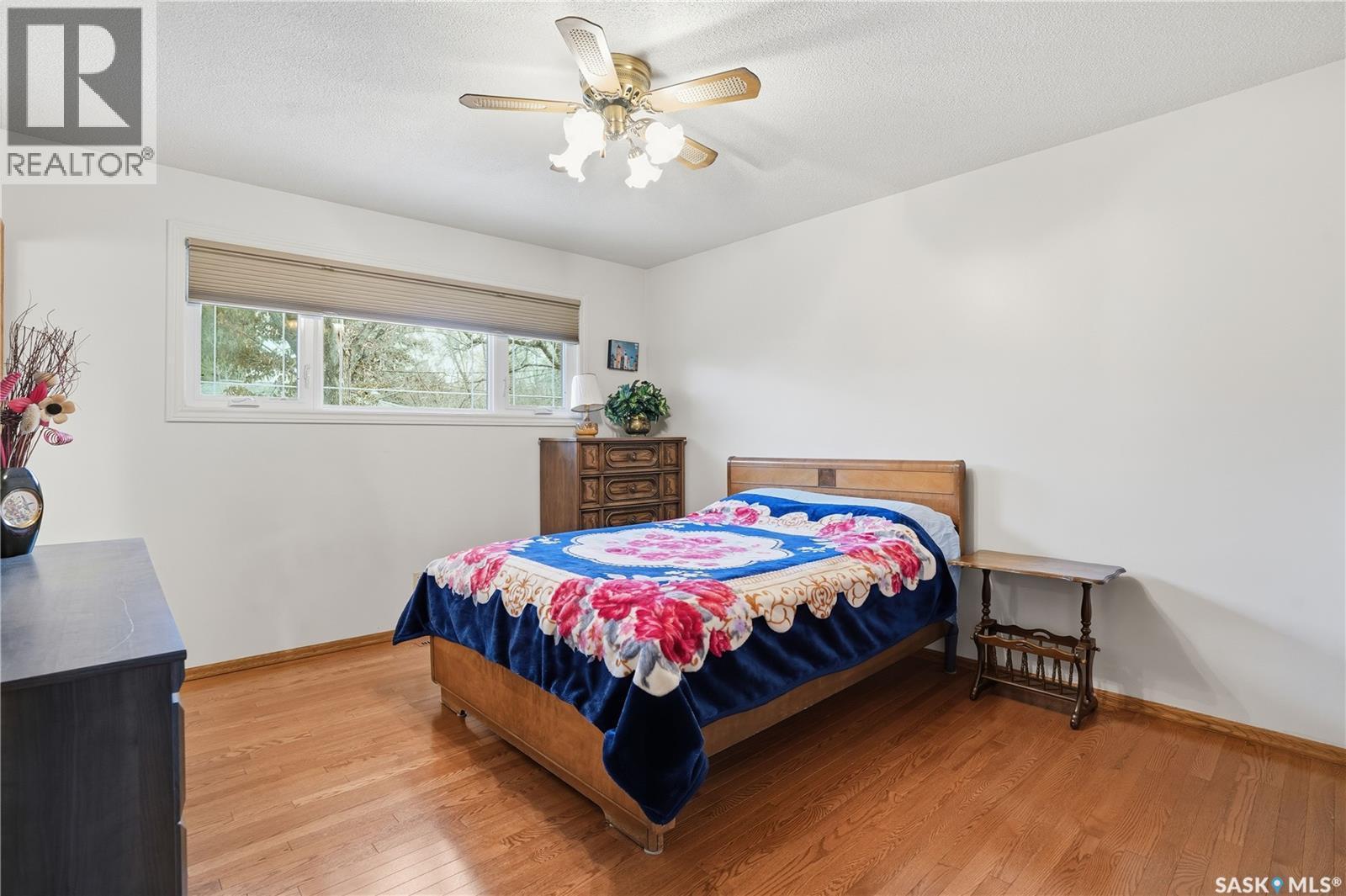 249 Pasqua Street N, Regina, SK - Indoor Photo Showing Bedroom