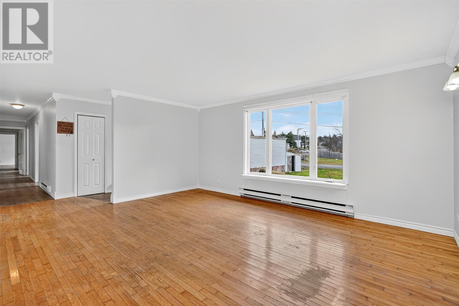 524 Main Road, Whitbourne, NL - Indoor Photo Showing Other Room