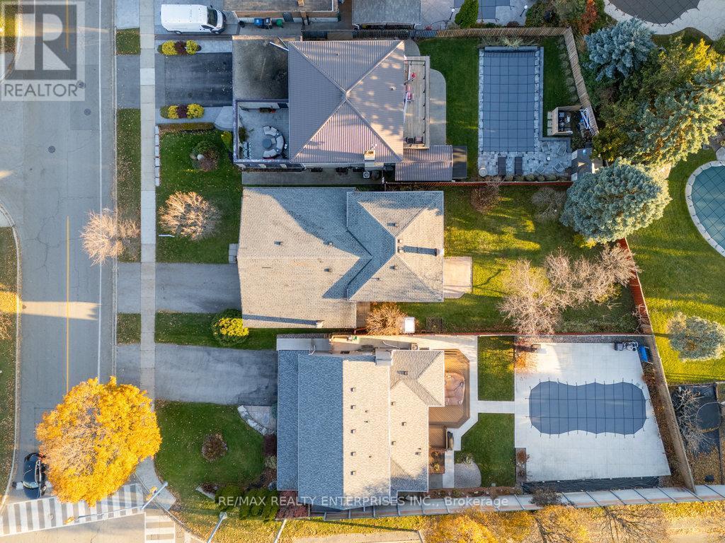 2288 Hensall Street, Mississauga, ON - Outdoor With View