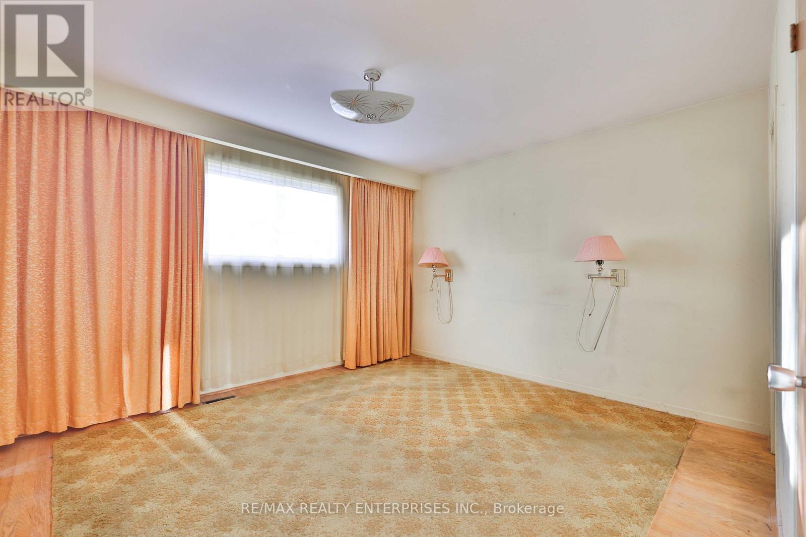 2288 Hensall Street, Mississauga, ON - Indoor Photo Showing Other Room