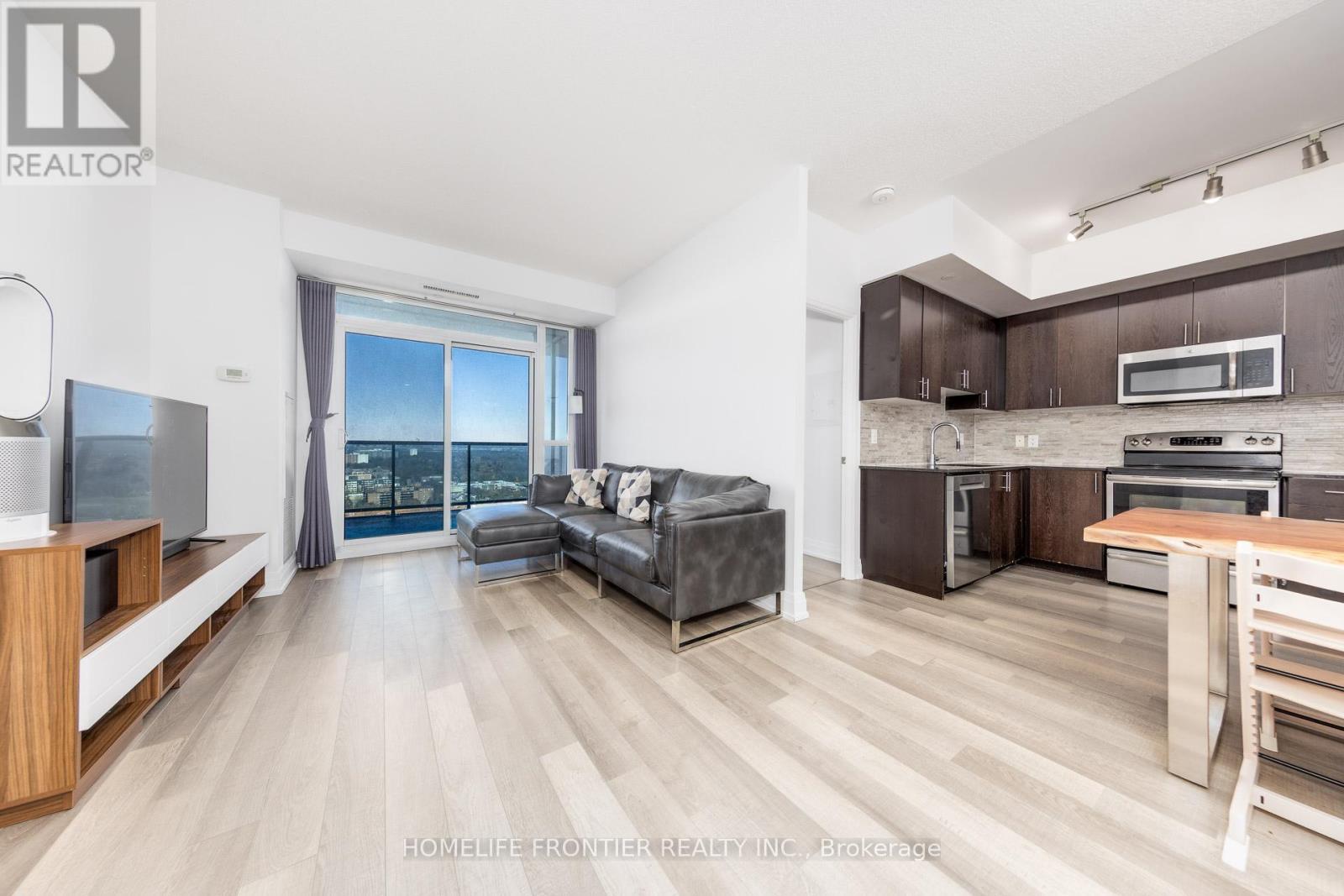 Ph209 - 7167 Yonge Street, Markham, ON - Indoor