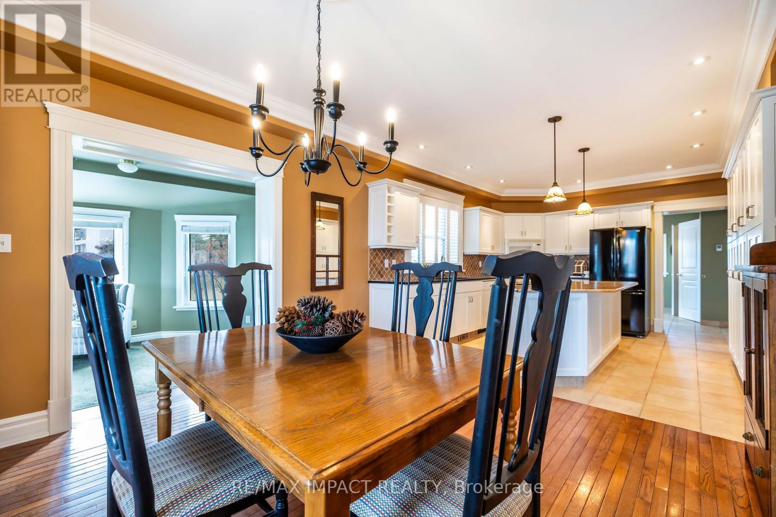 870B 6Th Line W, Trent Hills, ON - Indoor Photo Showing Dining Room