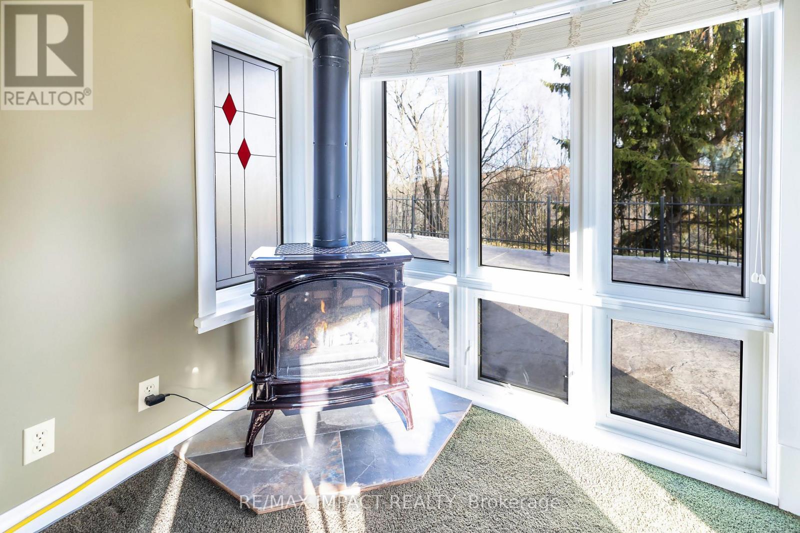 870B 6Th Line W, Trent Hills, ON - Indoor Photo Showing Other Room