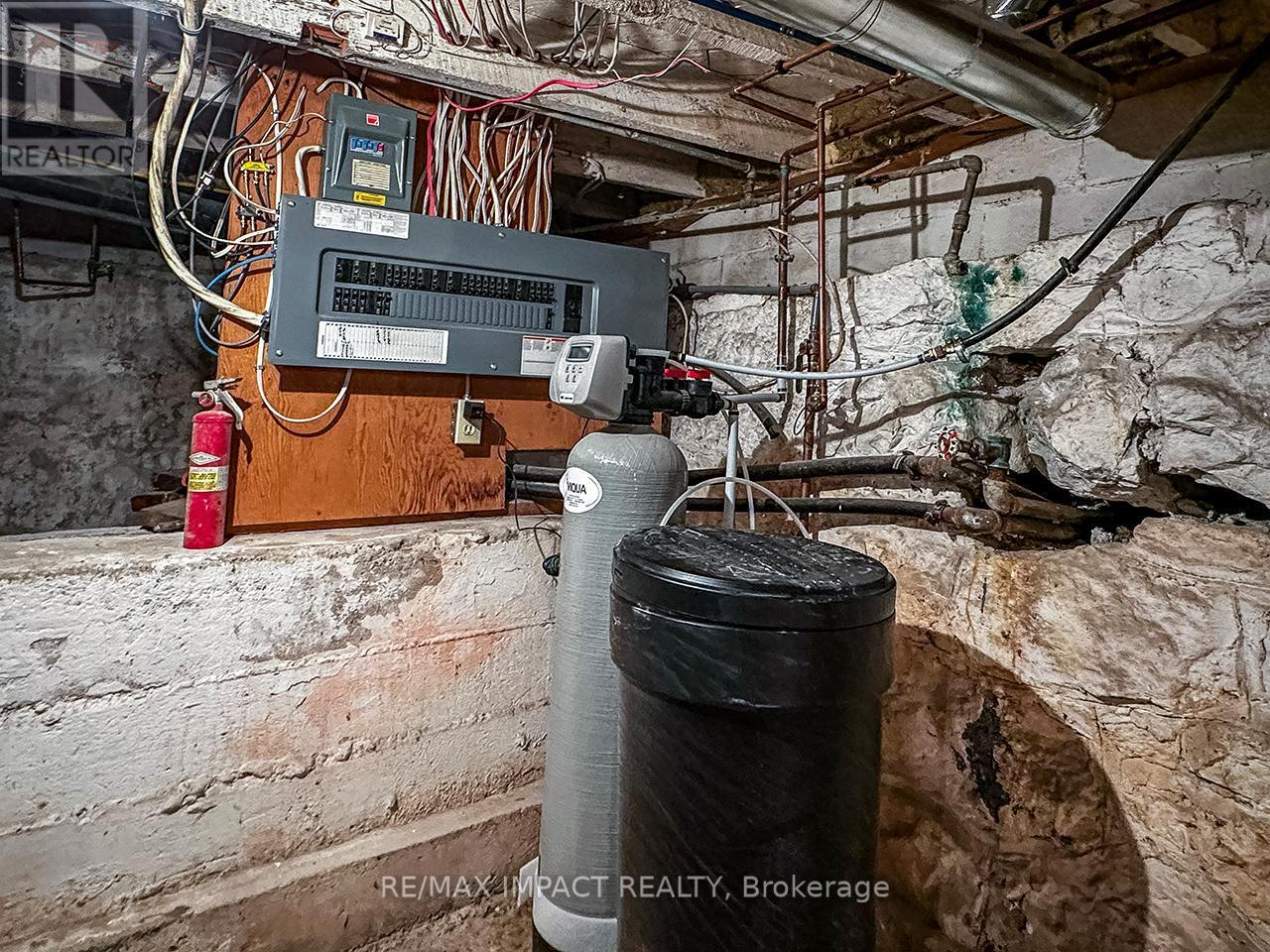 870B 6Th Line W, Trent Hills, ON - Indoor