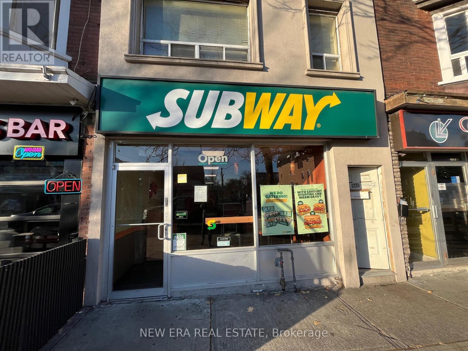 1226 Danforth Avenue, Toronto, ON