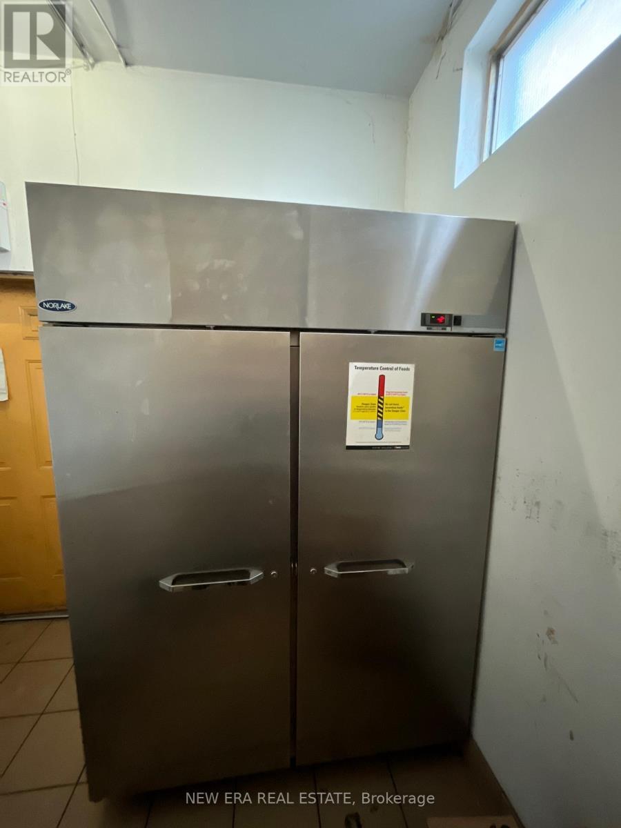 1226 Danforth Avenue, Toronto, ON