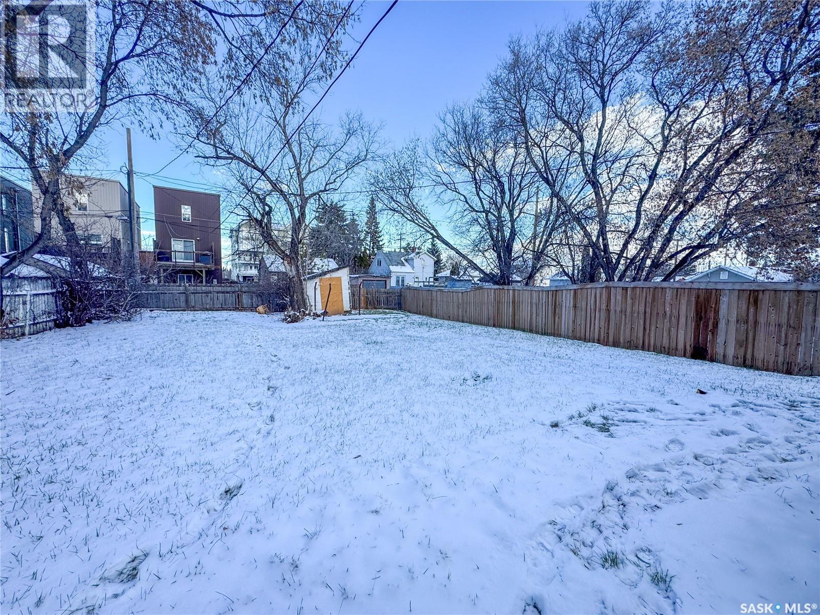 586 5Th Street E, Prince Albert, SK - Outdoor