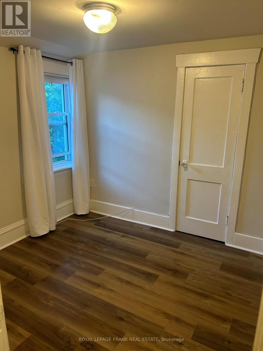 Upper - 1201 Kenneth Avenue, Peterborough (Otonabee Ward 1), ON - Indoor Photo Showing Other Room