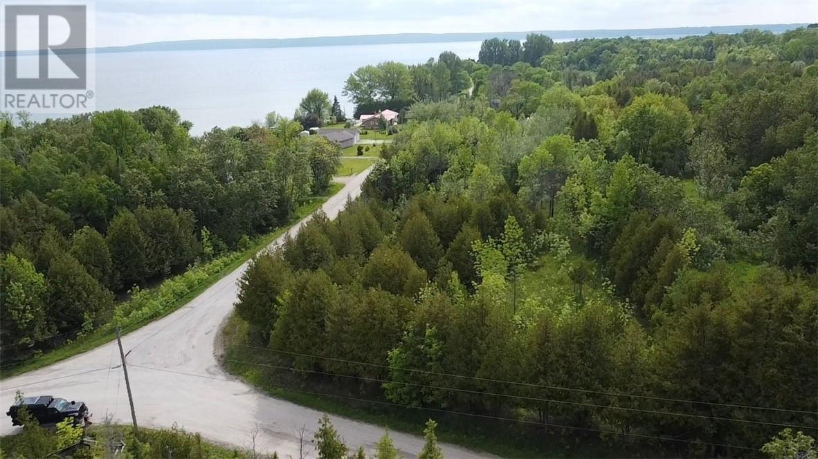 0 Bay St, Honora Bay, ON