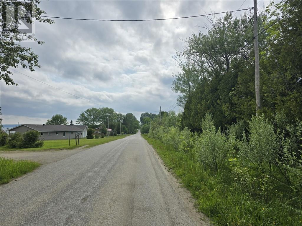 0 Bay St, Honora Bay, ON