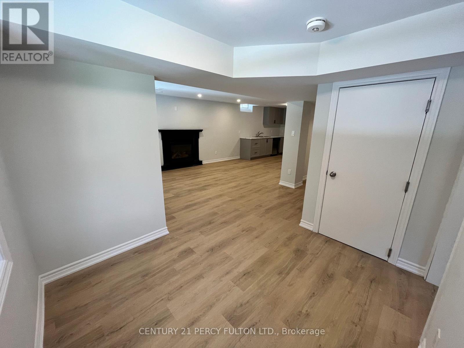 Bsmt - 445 Prestwick Drive, Oshawa, ON - Indoor Photo Showing Other Room With Fireplace