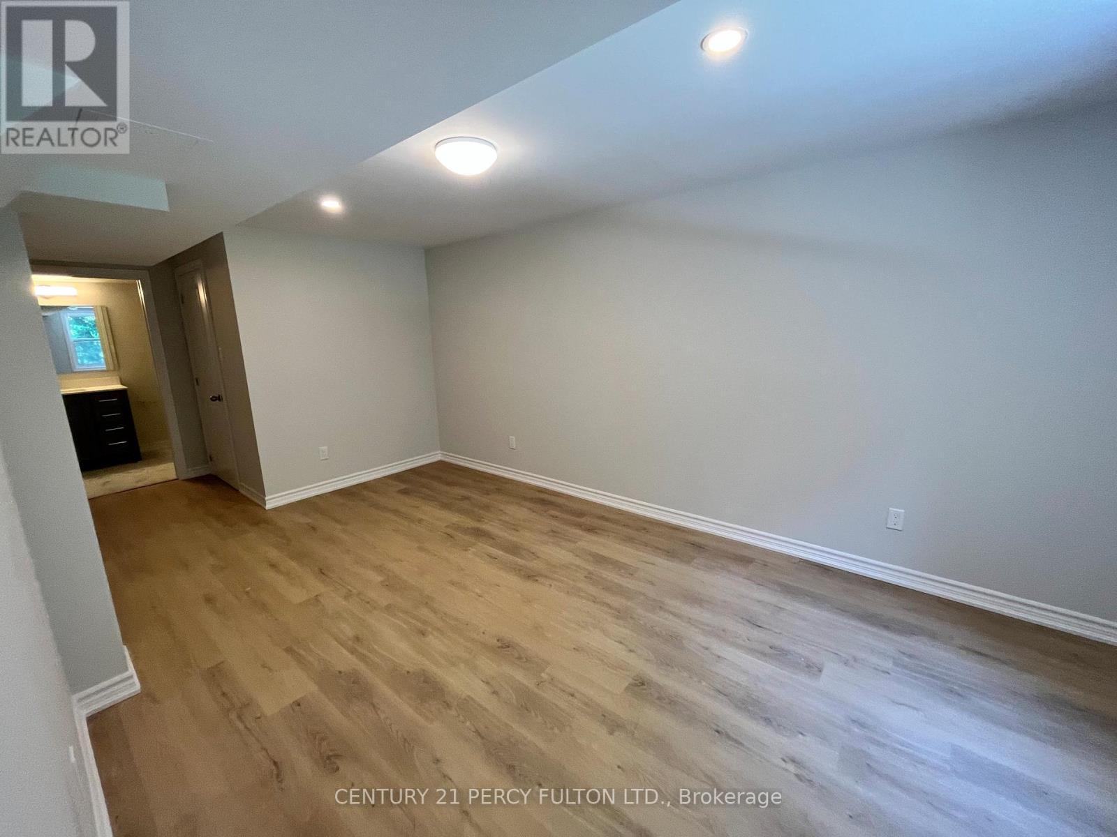 Bsmt - 445 Prestwick Drive, Oshawa, ON - Indoor Photo Showing Other Room