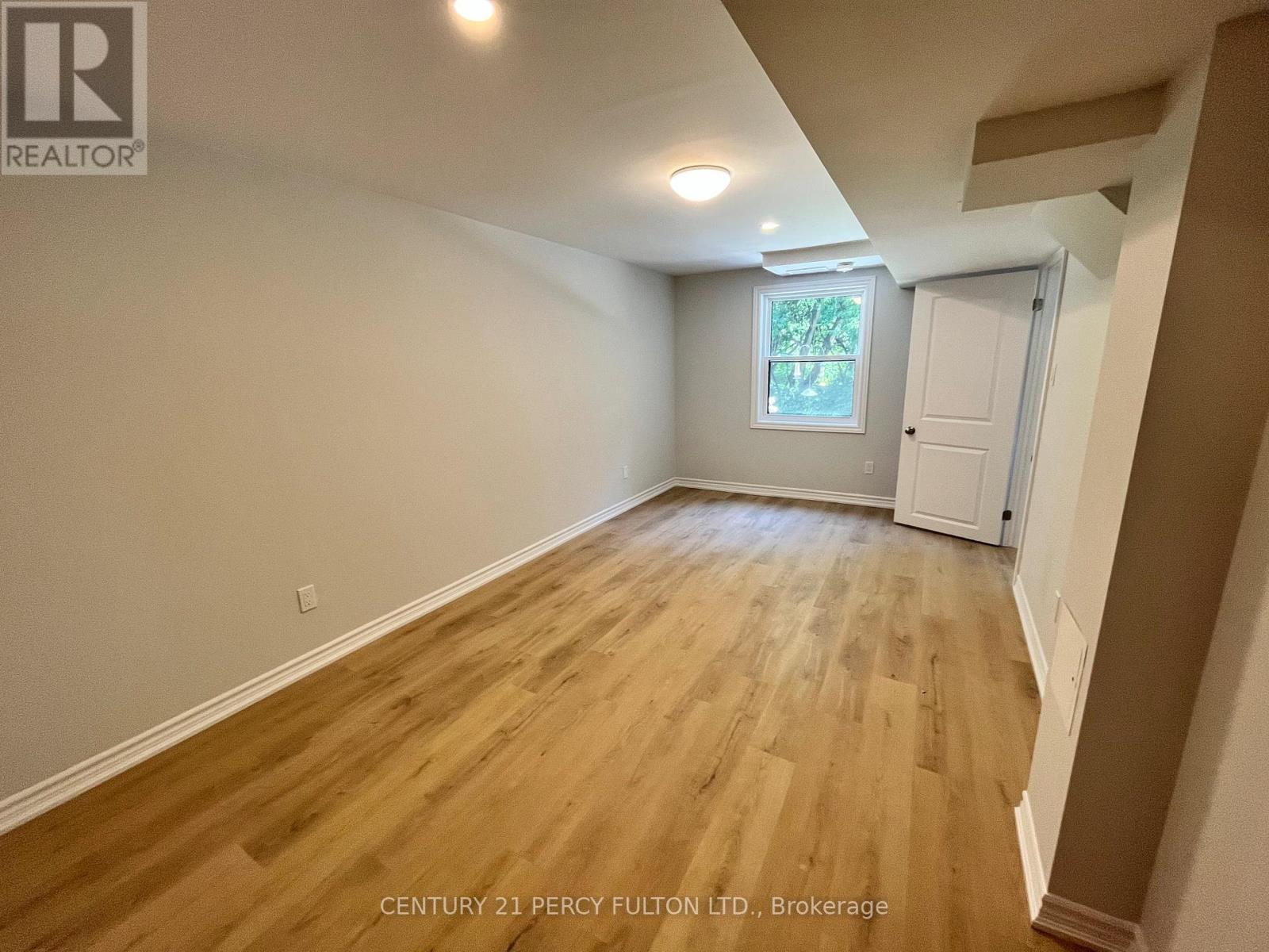 Bsmt - 445 Prestwick Drive, Oshawa, ON - Indoor Photo Showing Other Room