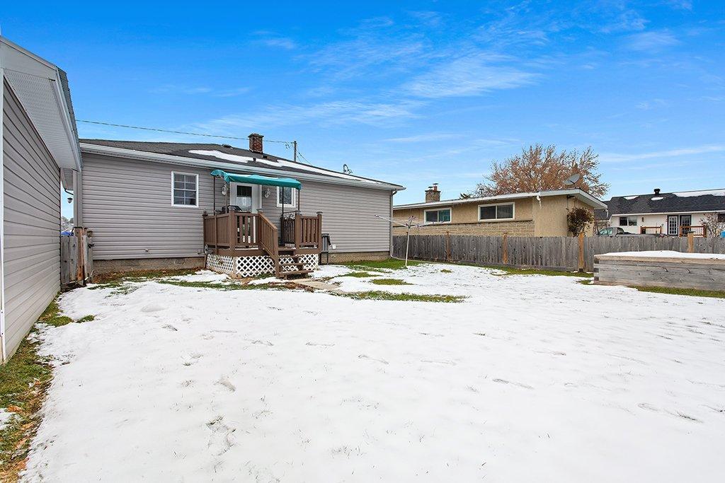 Backyard - 58 Av. Victoria, Shawville, QC - Outdoor With Exterior