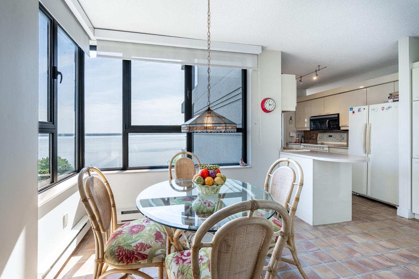 Dinette - 1201-100 Rue Hall, Montréal (Verdun/Île-Des-Soeurs), QC - Indoor