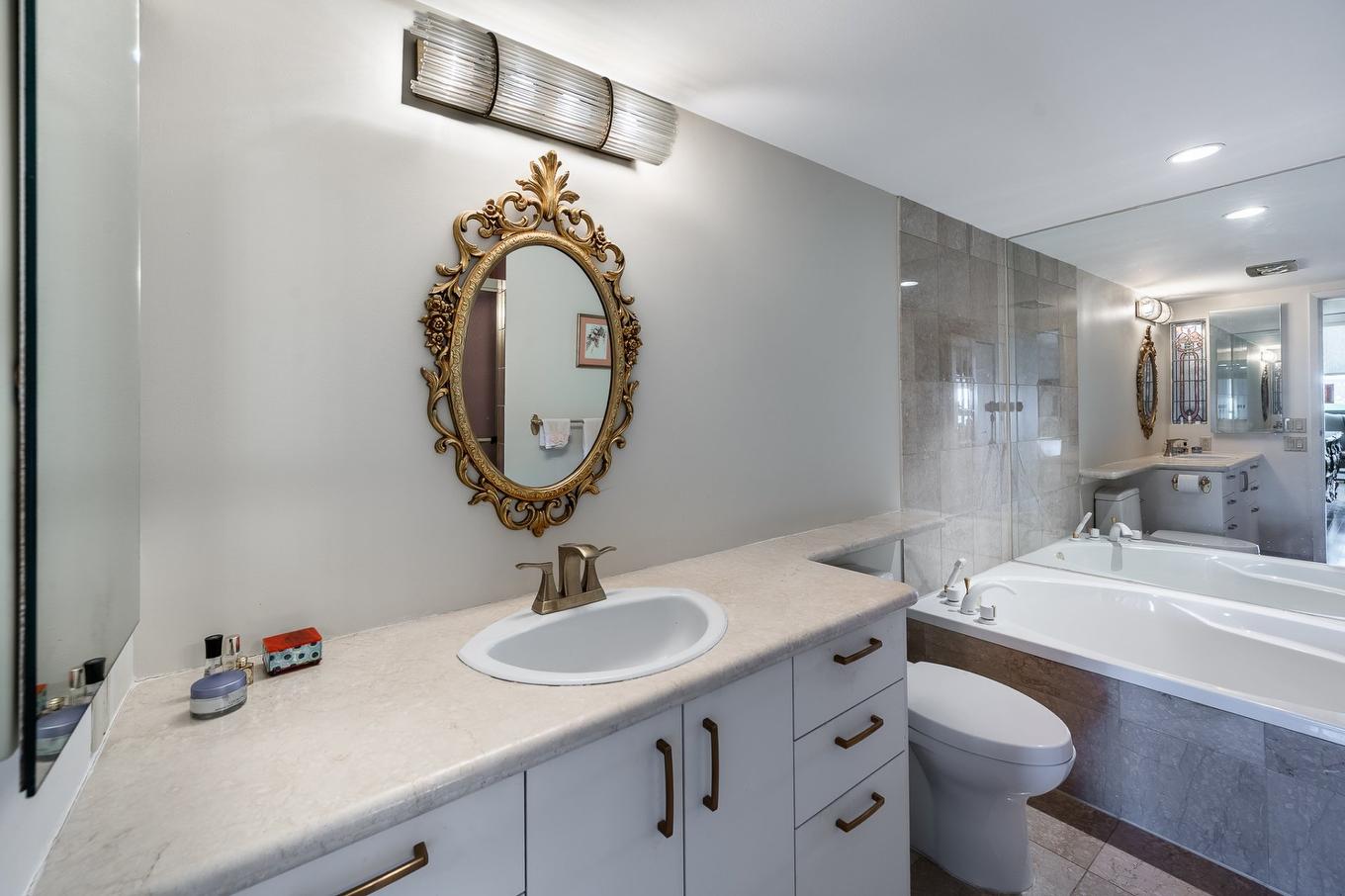 Ensuite bathroom - 1201-100 Rue Hall, Montréal (Verdun/Île-Des-Soeurs), QC - Indoor Photo Showing Bathroom