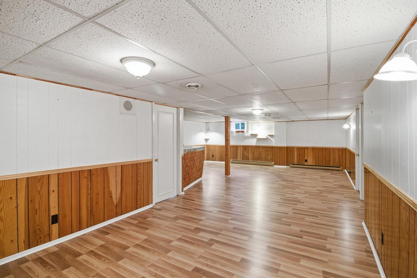 Salle familiale - 17 Rue Jacques-Gervais, Gatineau (Aylmer), QC - Indoor Photo Showing Other Room