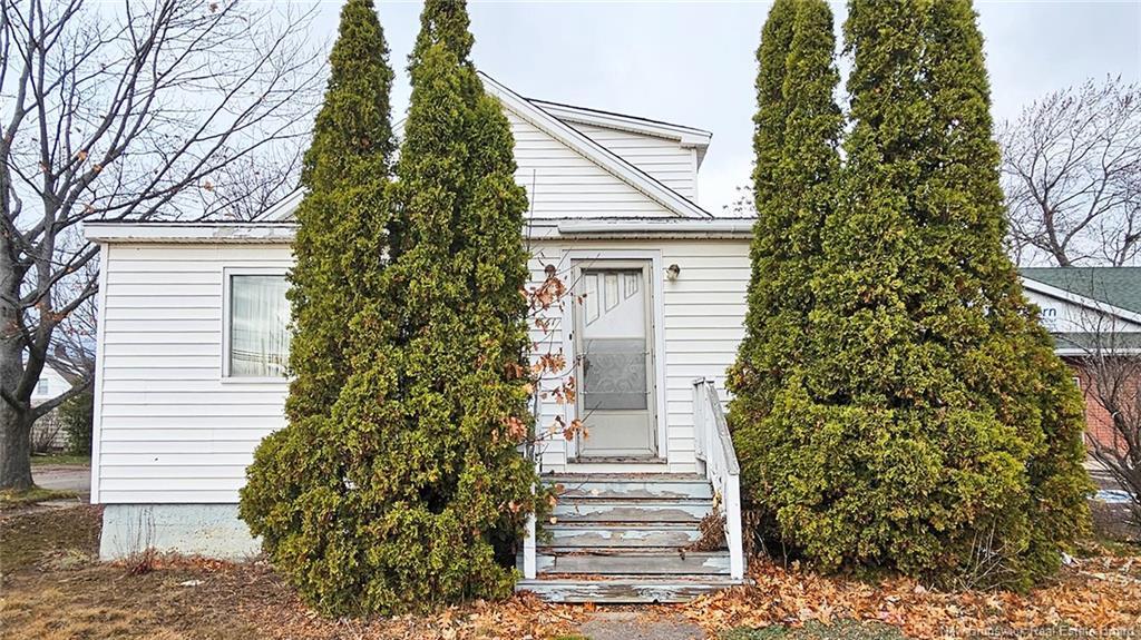 561 St George Blvd, Moncton, NB