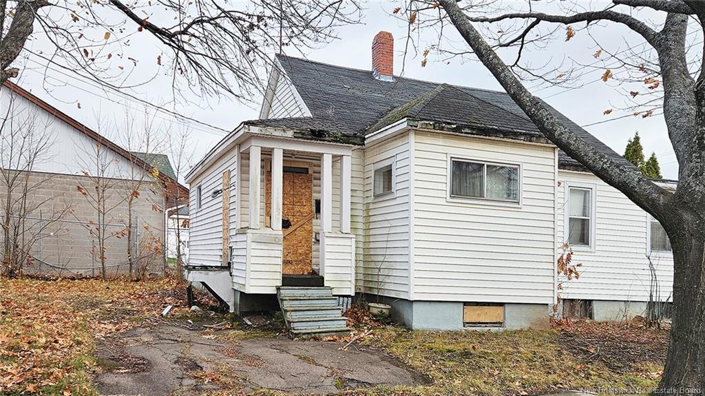 561 St George Blvd, Moncton, NB