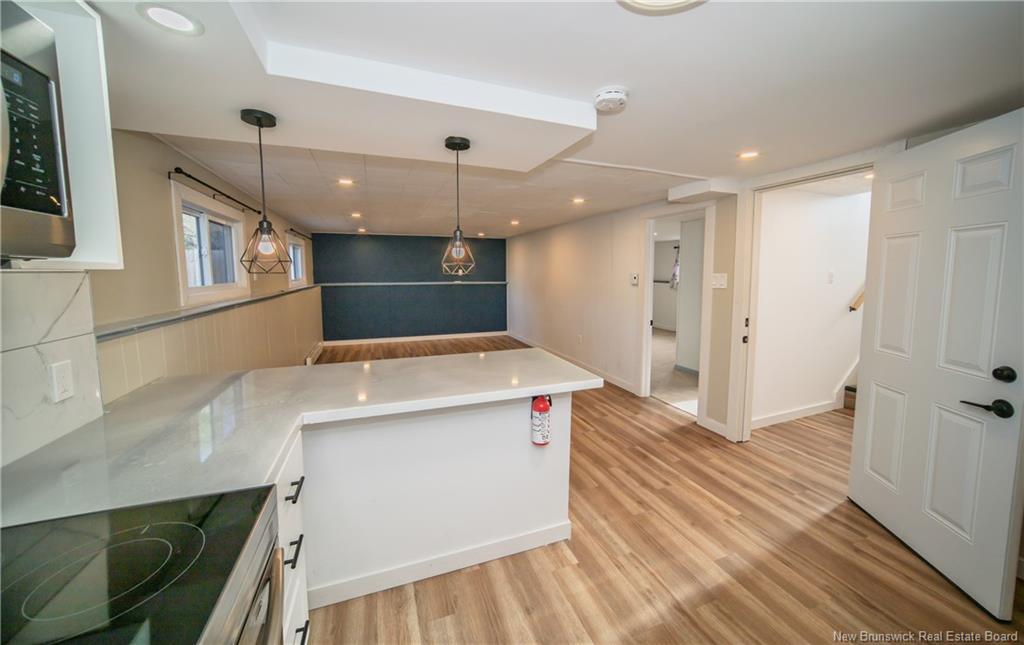 101 Sunset Dr, Fredericton, NB